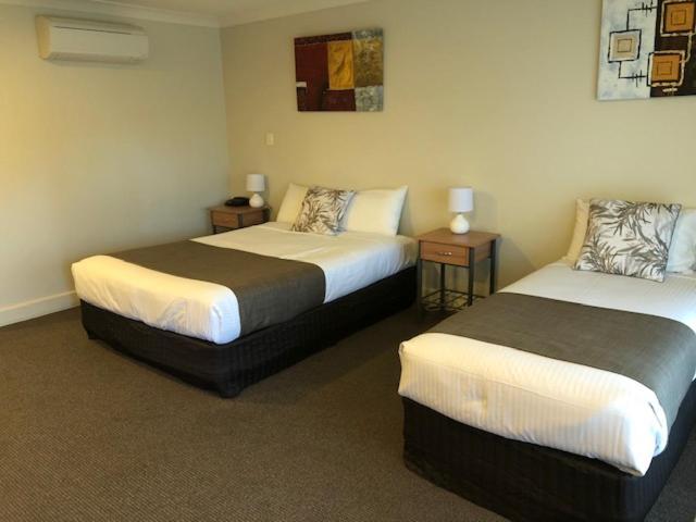 Alexander Cameron Suites Penola Luaran gambar