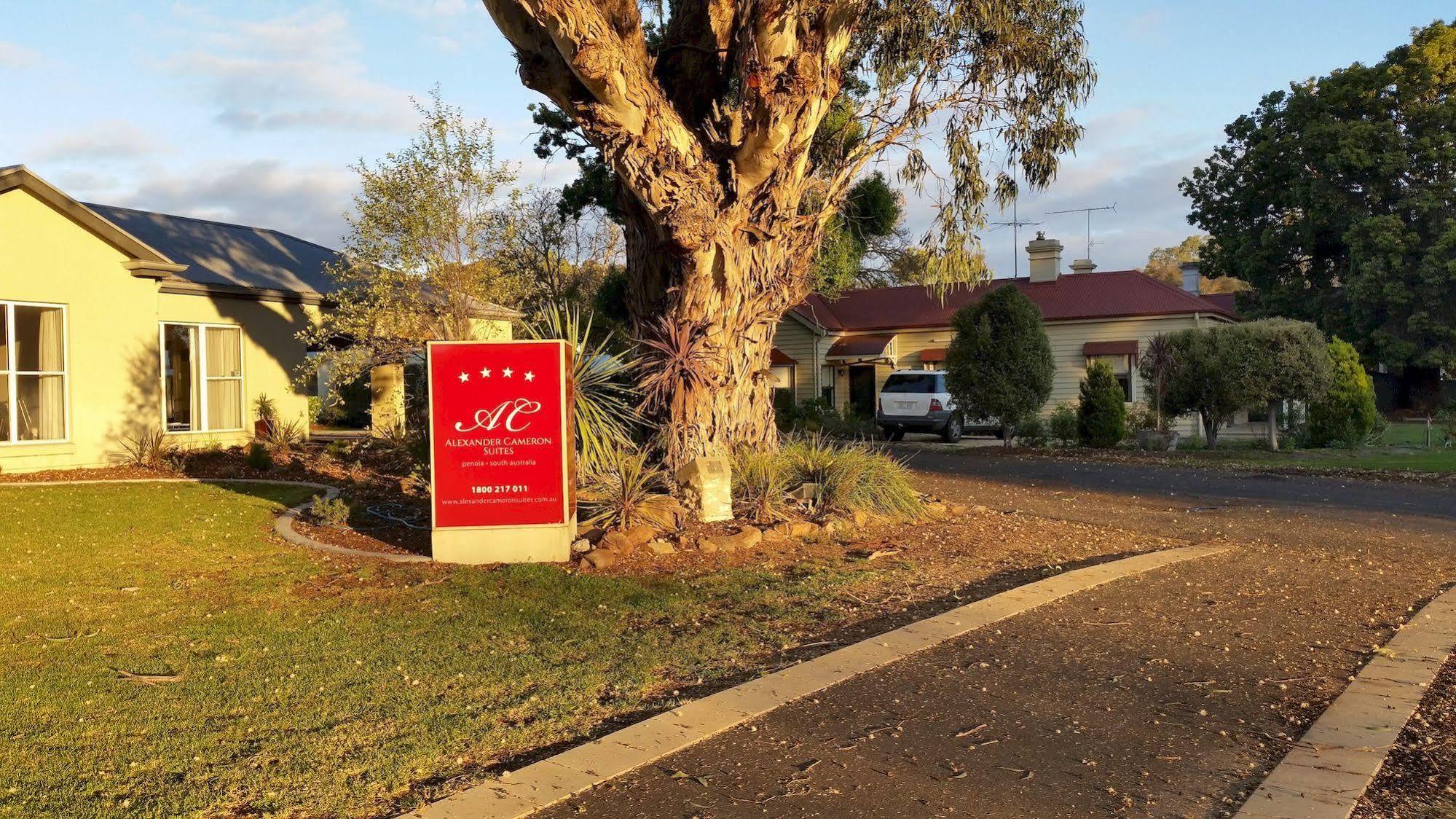 Alexander Cameron Suites Penola Luaran gambar